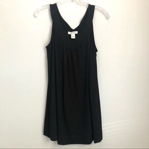 3/$25 WHBM NWOT Black Tunic V Neck
